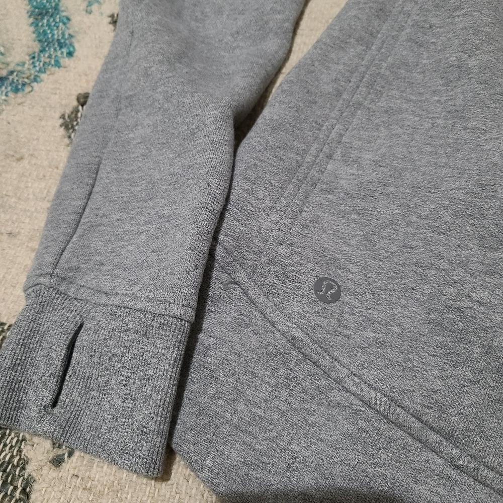 Lululemon scuba hoodie sweater gray size 6